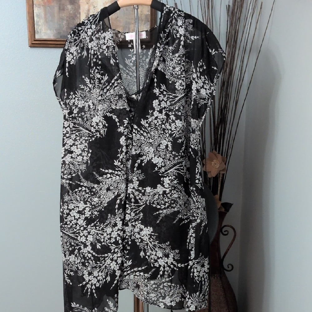 Oscar de la Renta Gown & Robe Pink Label 2 Pc. Set - Picture 3 of 6